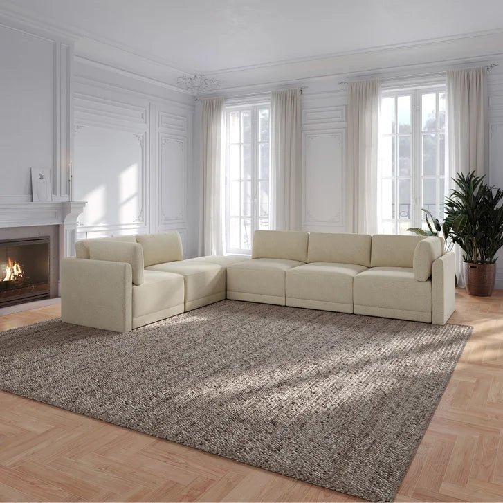 Thomasville Fallon Modular Sectional 6-piece Cream with Ottoman